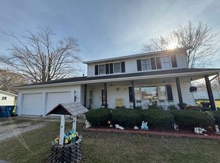 5477 W Greendale Ct, Mt Pleasant, MI 48858