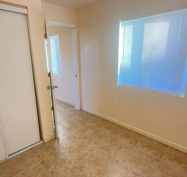 6033 Juanche Ave. — Photo 9