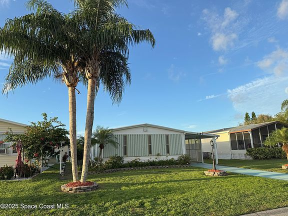 2nd image of 1195 Waterway Dr