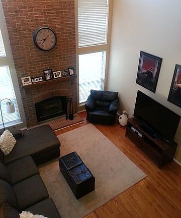4th image of 4564 Camden Ln