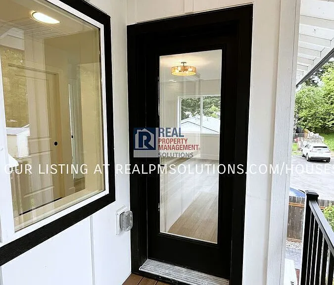 583 NE 113th Ave #583A — Photo 6