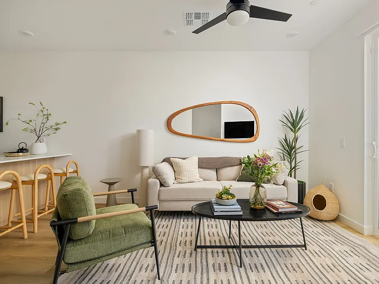 Sonoran Row Townhomes — Photo 10