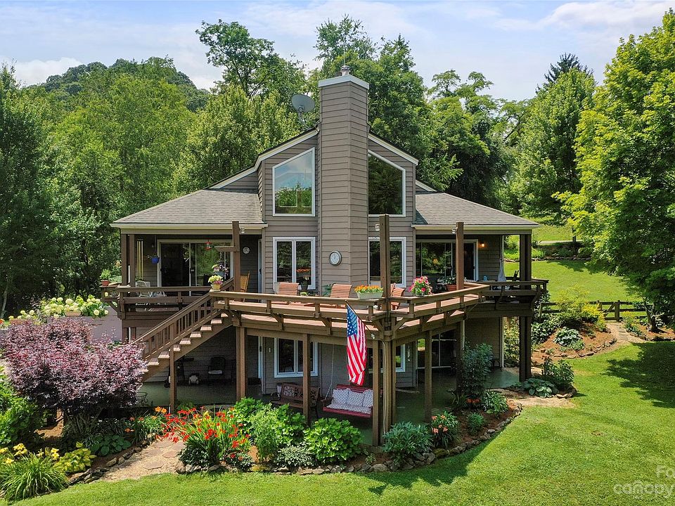 1st image of 143 Strickland Dr