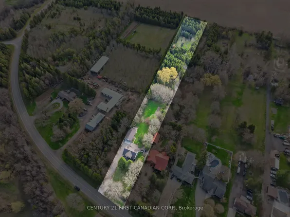 33396 Queen St, North Middlesex, ON N0M 1A0