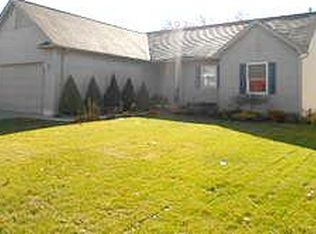 1037 Emerald Ct, Marysville, MI