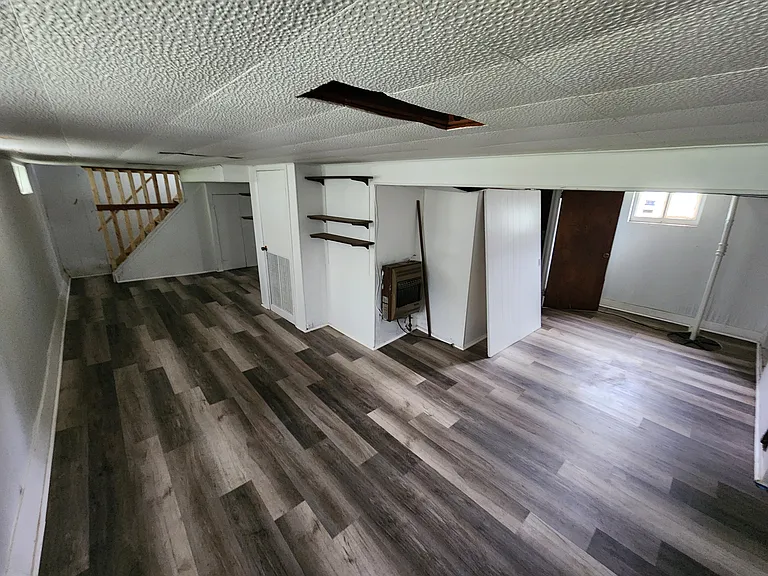 1020 Queen St — Photo 28