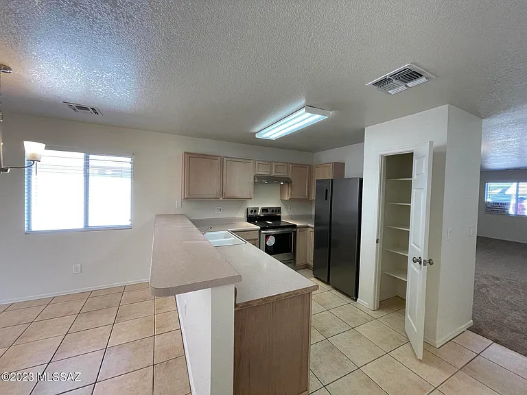 3712 S Fighting Falcon Dr — Photo 29