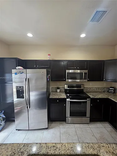 9424 SW 171st Pl Photo 1