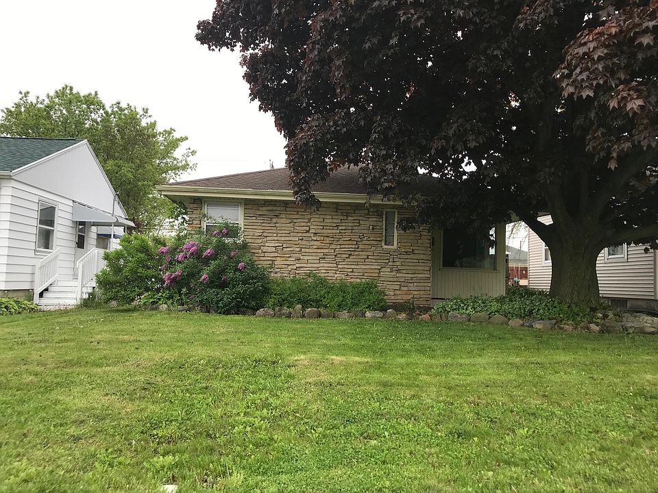 1st image of 3423 W Lynndale Ave