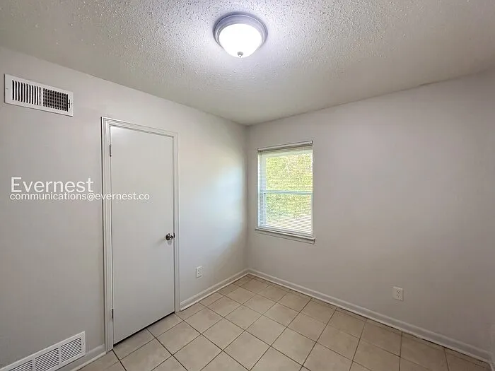 1416 Moss Point Dr — Photo 17
