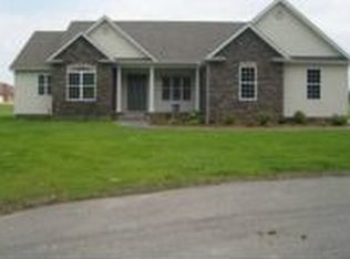 1001 Naples Dr, Herrin, IL 62948