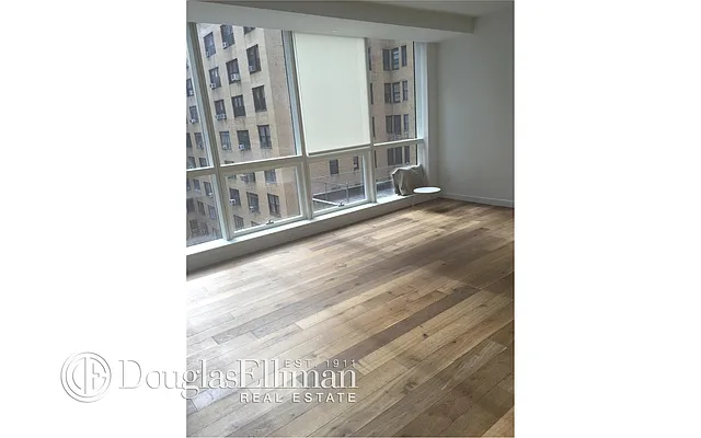 Rented by Douglas Elliman | media 38