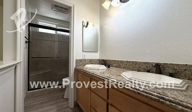 13675 Ruby Cir — Photo 18