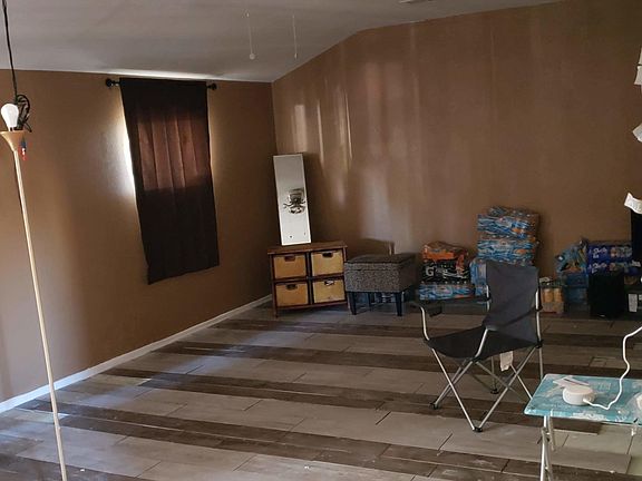 3rd image of 4520 W Sunnyslope Ln