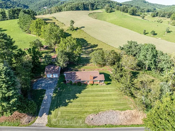 2788 Wilson Hwy, Independence, VA 24348