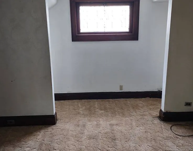 Living room (alcove)