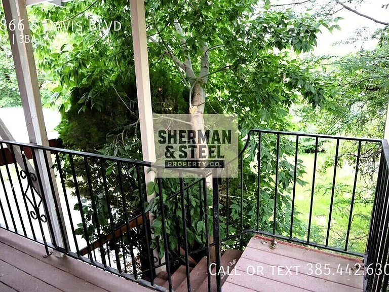 1866 S Davis Blvd — Photo 75
