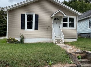 100 N Walnut St, Springfield, TN 37172