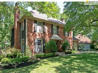 10224 Rosewood Dr, Overland Park, KS 66207