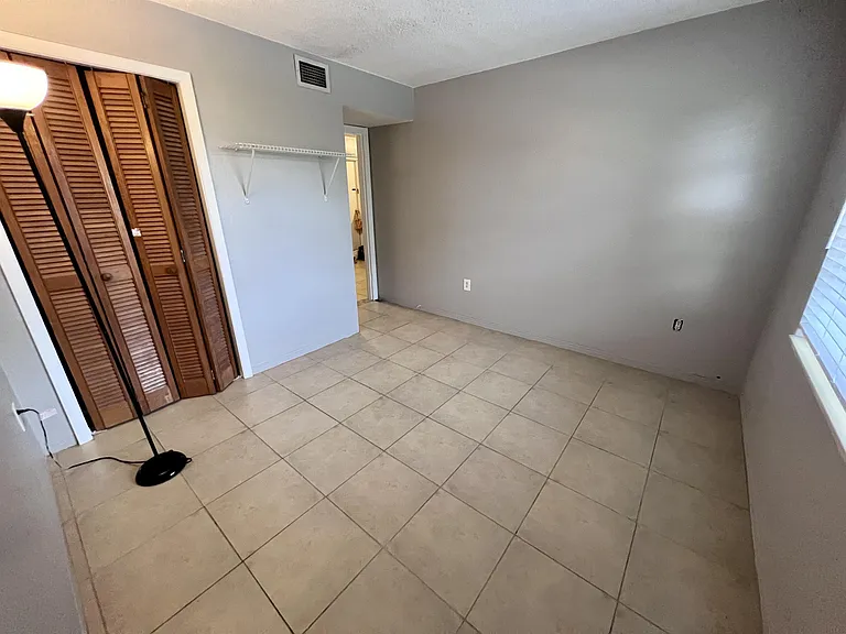 311 Francis Dr #2 — Photo 57