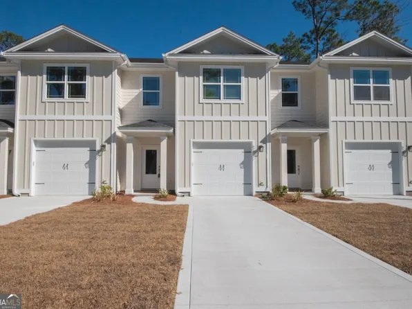 573 S Arizona St, Kingsland, GA 31548