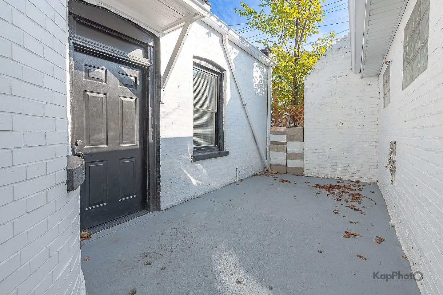 2 bed, $2,250 — Photo 2