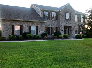 367 Fox Hunters Ct, Powell, TN 37849