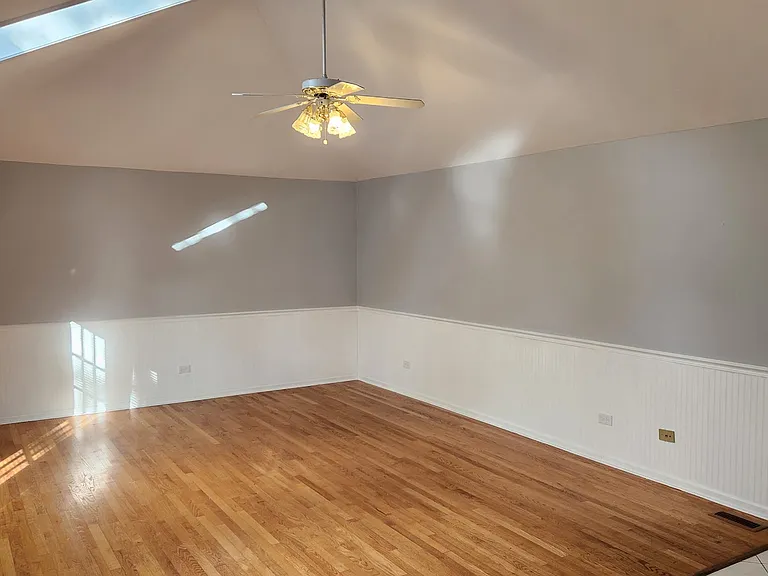 3250 Drew St — Photo 13