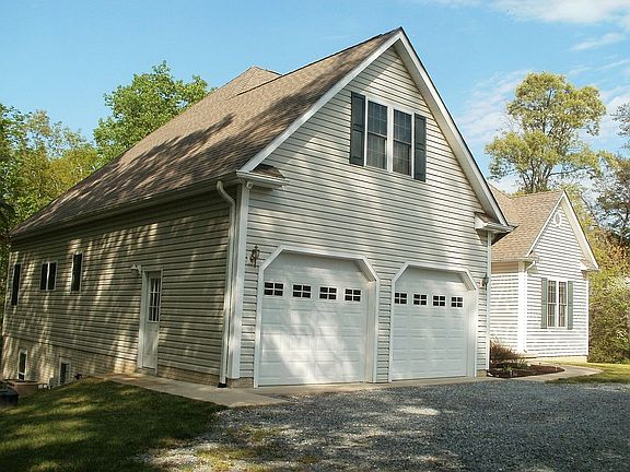 Large 2 car garage