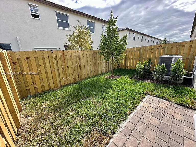 2867 SE 25th Ter — Photo 39