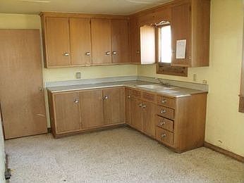 5th image of 1616 Humboldt Ave