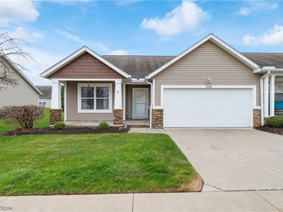 3068 Somerset Dr, Akron, OH, 44312
