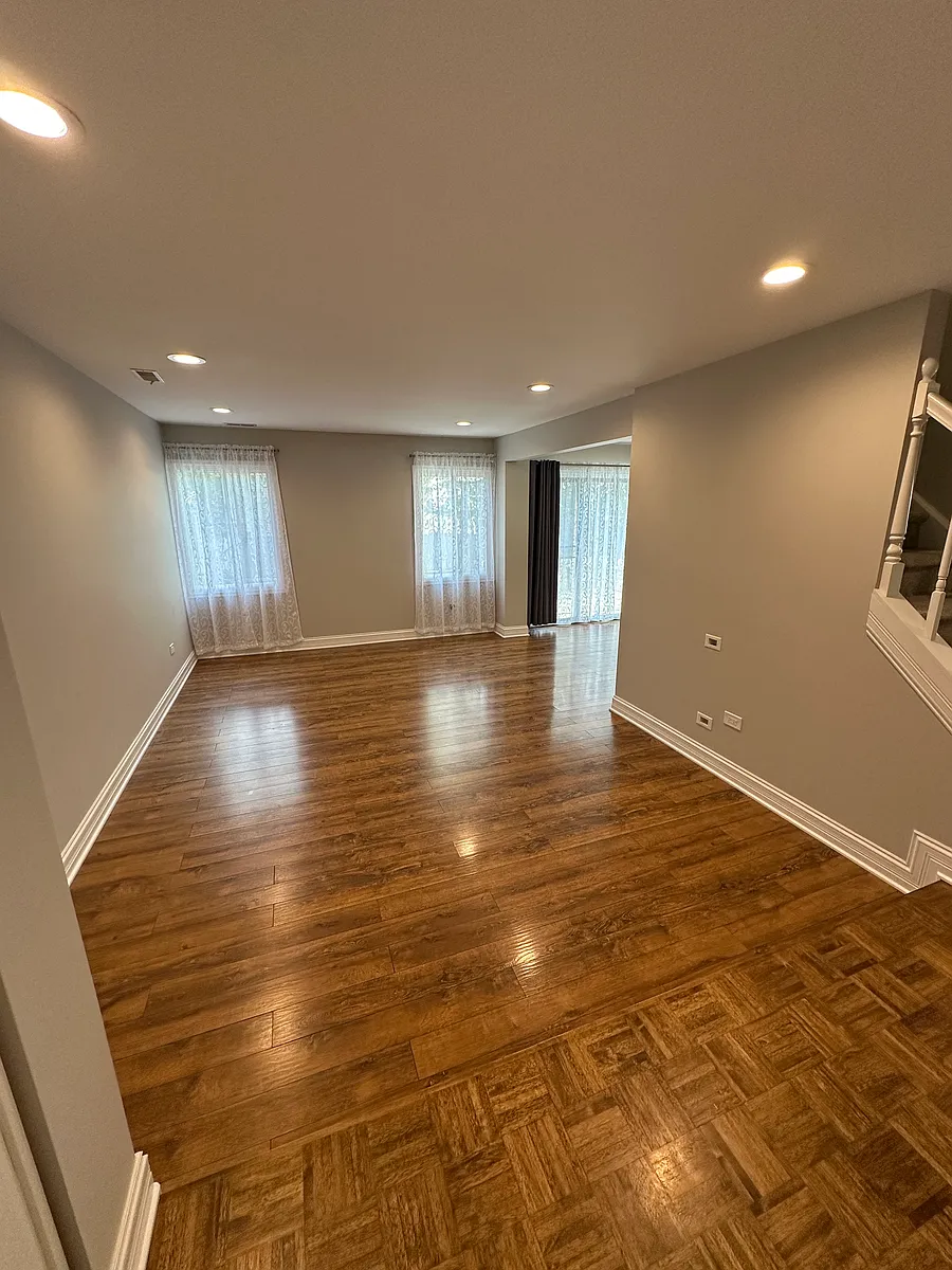 Building Photo - 1467 Chippewa Trl