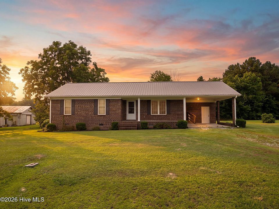 1st image of 424 Wilcox Road