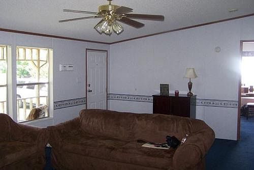 4th image of 636 County Road 481