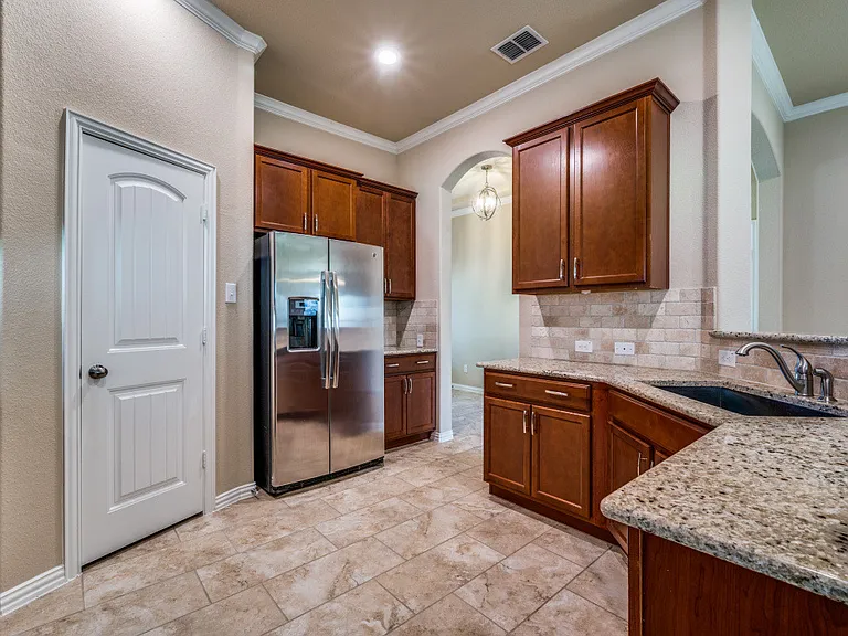 16708 Central Garden Ln — Photo 3