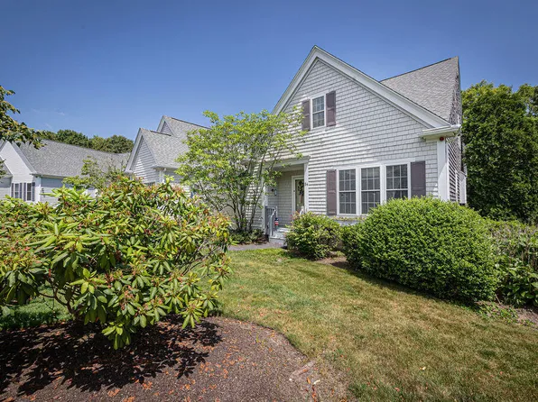 54 Stratford Ridge, Mashpee, MA 02649
