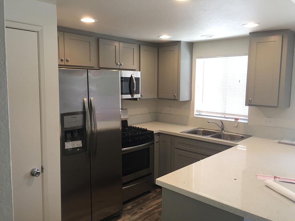 1st image of 4465 Wilson Ave