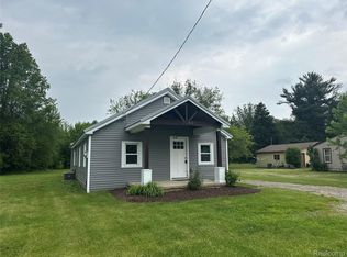 7064 W Vienna Rd, Clio, MI 48420