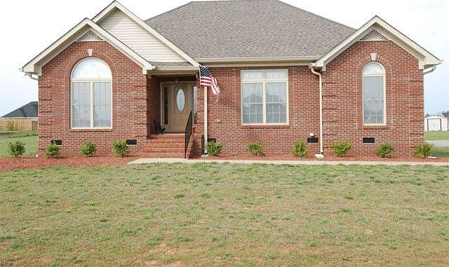 Great Home on 1 Acre Lot