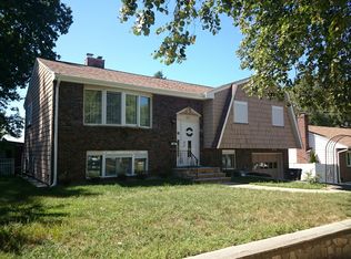 60 Sunset Hill Rd, West Roxbury, MA 02132