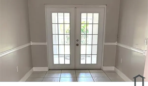 11460 NW 39th Pl — Photo 14