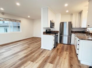 457 Bent St, Laguna Beach, CA 92651