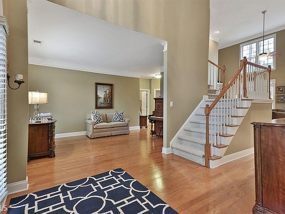 5th image of 1103 Twin Bridge Ln
