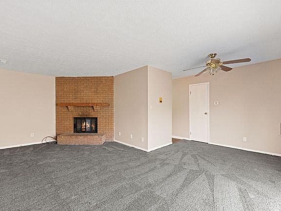 5th image of 6780 Harrison Ave Unit 84