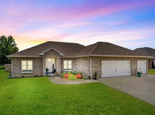 1935 Snowy Owl Ct, De Pere, WI 54115