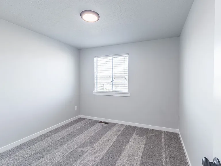 2640 N Silver Wolf Ave — Photo 45