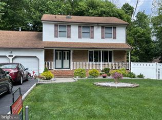 56 Westside Ave, Avenel, NJ 07001