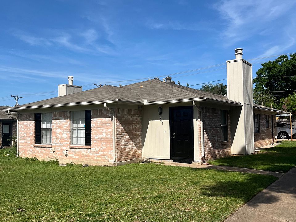1st image of 2411 Lido Ln