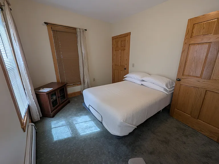 12 Highland Ave — Photo 11
